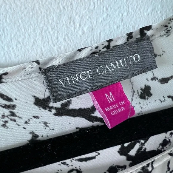 Vince Camuto Twist Front Long Sleeved Blouse Black and White Marble Print - Picture 3 of 6